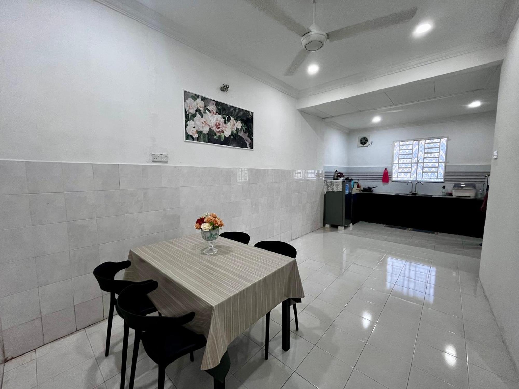 Dh Homestay Sungai Petani Esterno foto